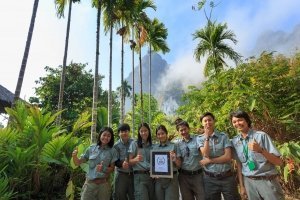 Elephant Hills tour guides celebrate TripAdvisor award for best hotel in Khao Sok